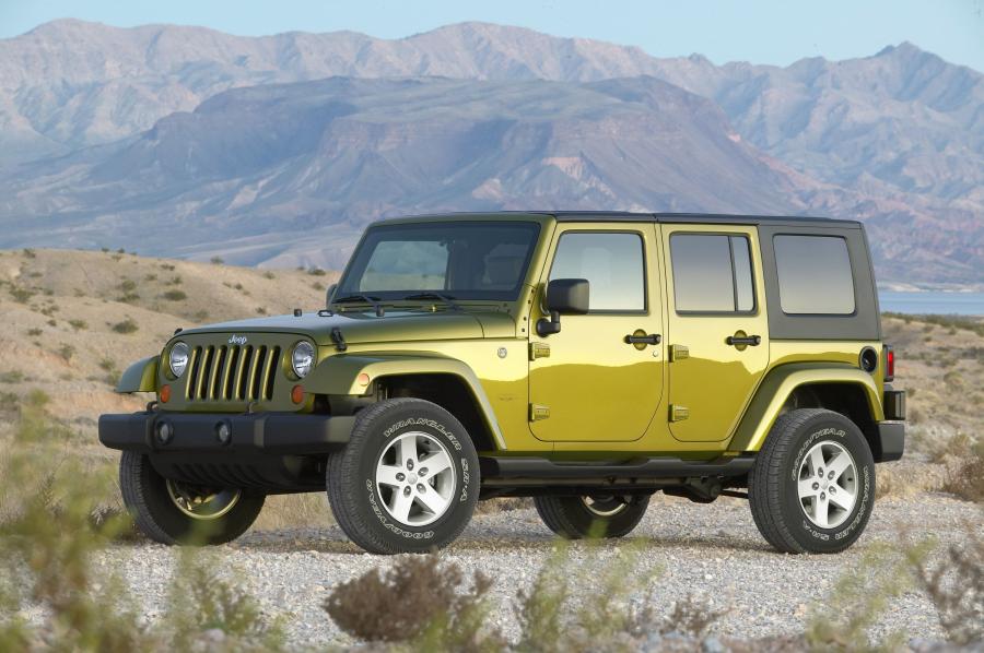  Jeep Wrangler Sahara Unlimited 2006 года  (фото 35 из 121)